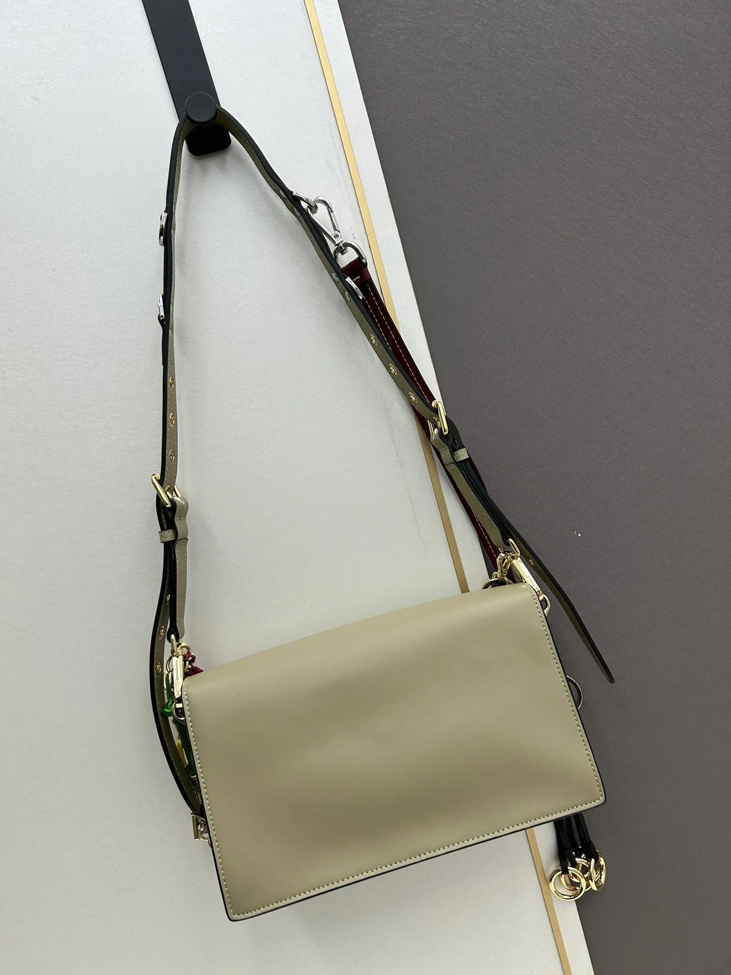 Prada Satchel Bags-995 - Image 3