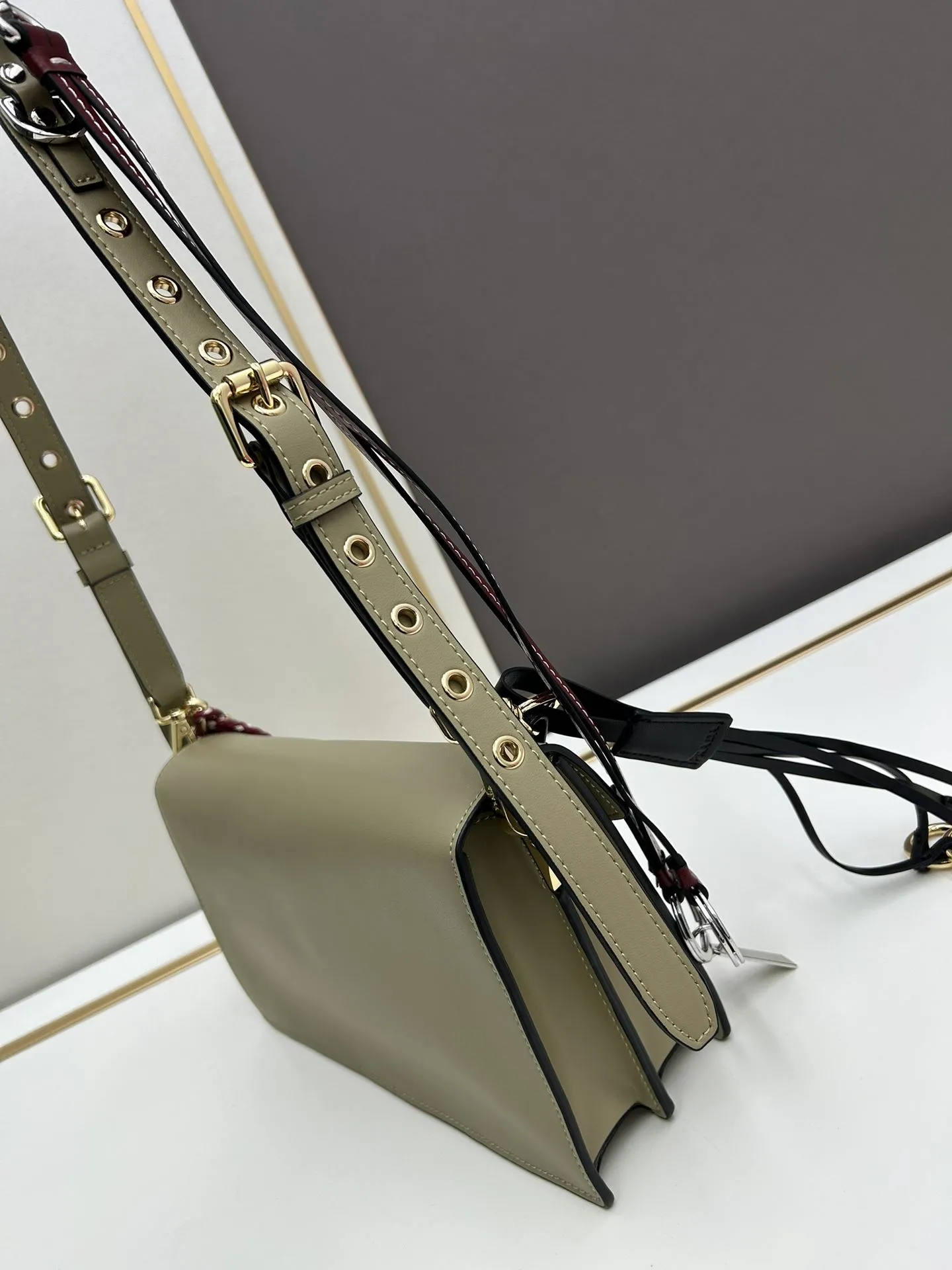 Prada Satchel Bags-995 - Image 4