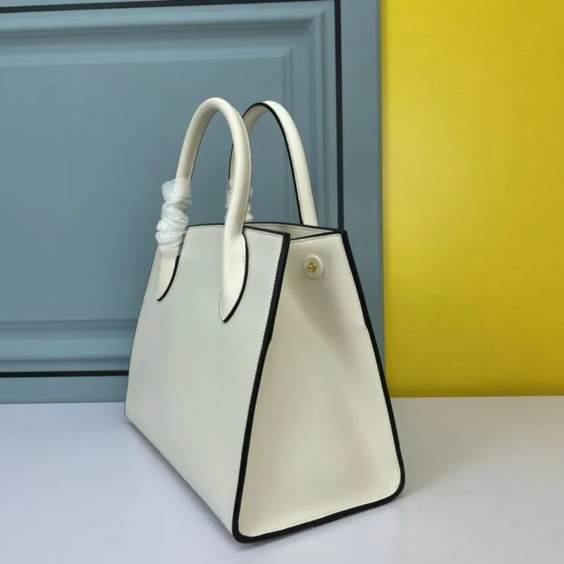 Prada Shopping Bags-24 - Image 3
