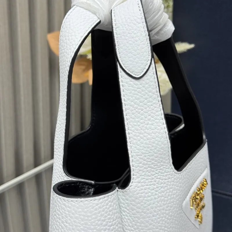 Prada Shopping Bags-64 - Image 5