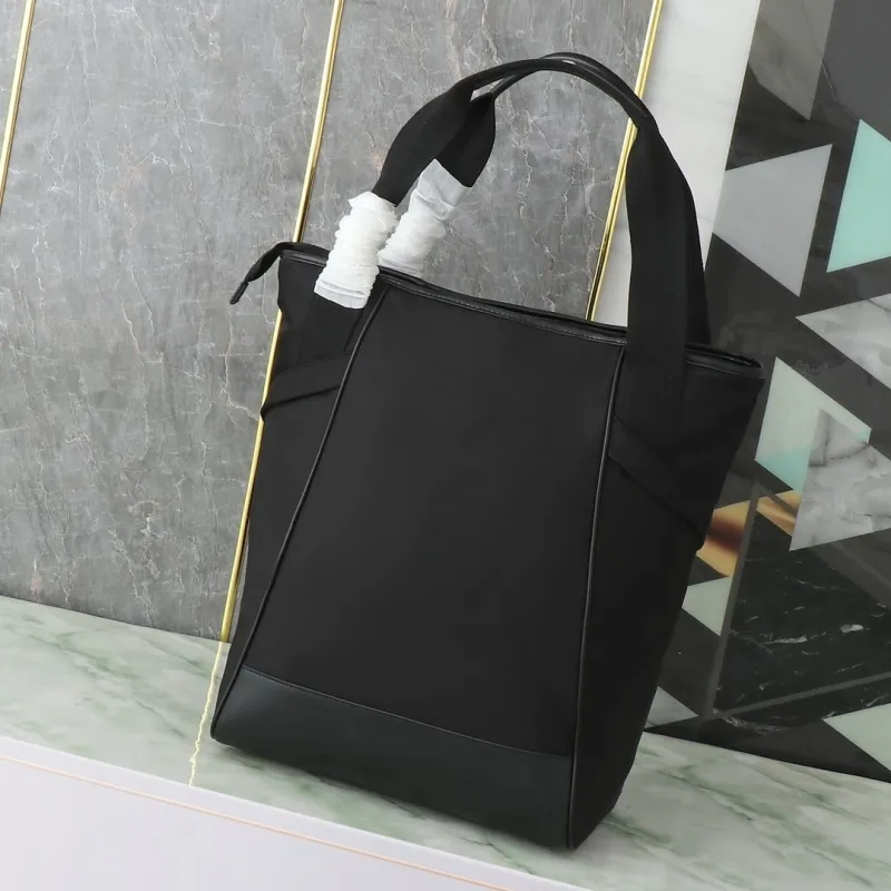 Prada Shopping Bags-68 - Image 3