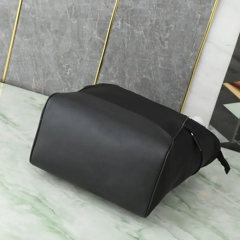 Prada Shopping Bags-68 - Image 4