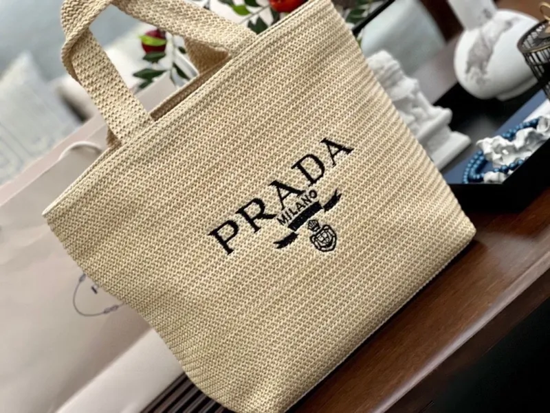 Prada Shopping Bags-75