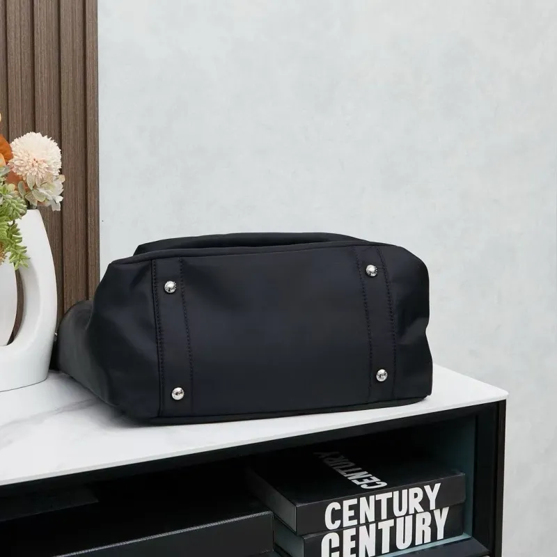Prada Shopping Bags-78 - Image 8