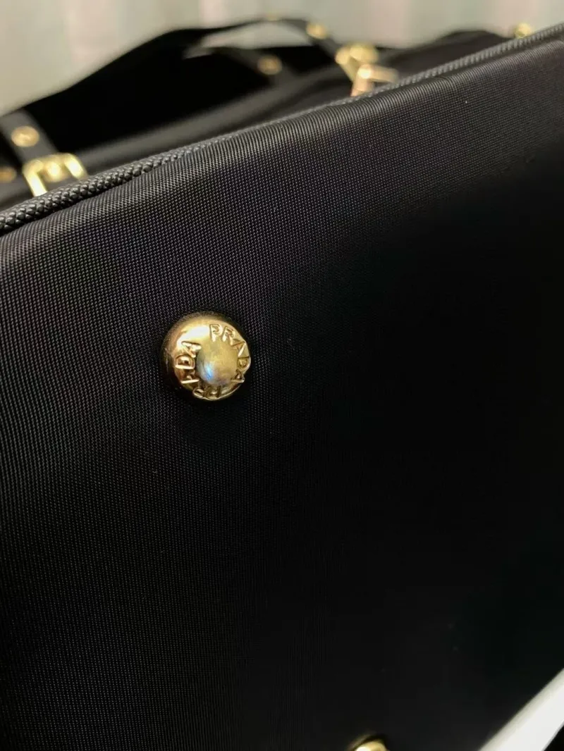 Prada Shopping Bags-79 - Image 4