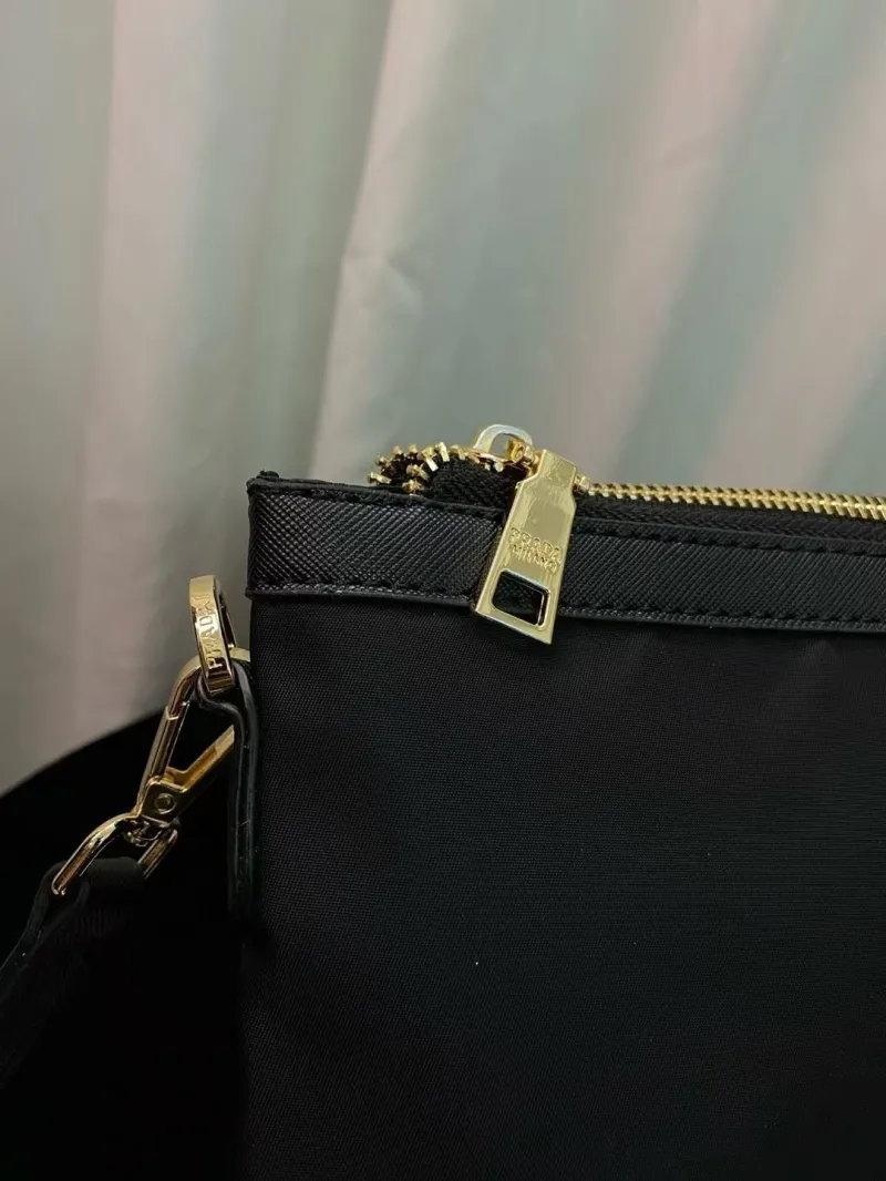 Prada Shopping Bags-79 - Image 5
