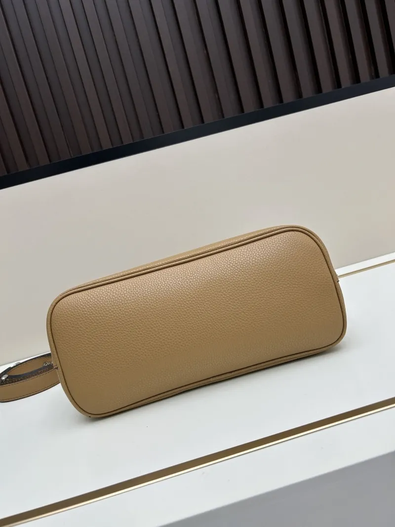 Prada Shopping Bags-88 - Image 5