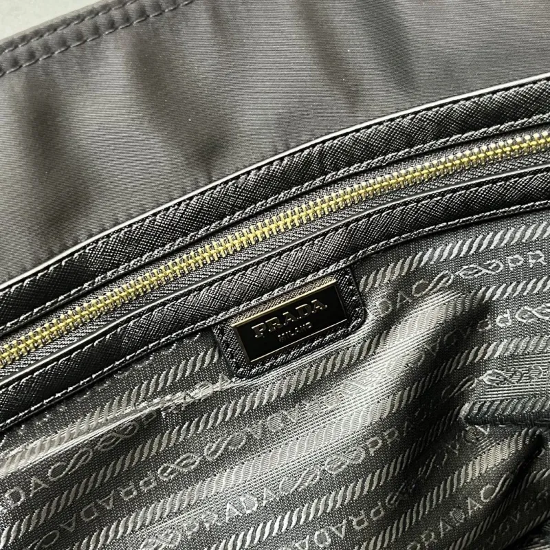 Prada Shopping Bags-119 - Image 7