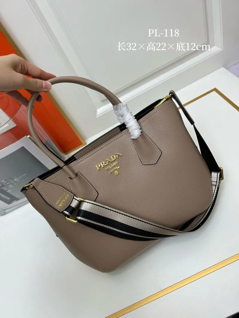 Prada Shopping Bags-121