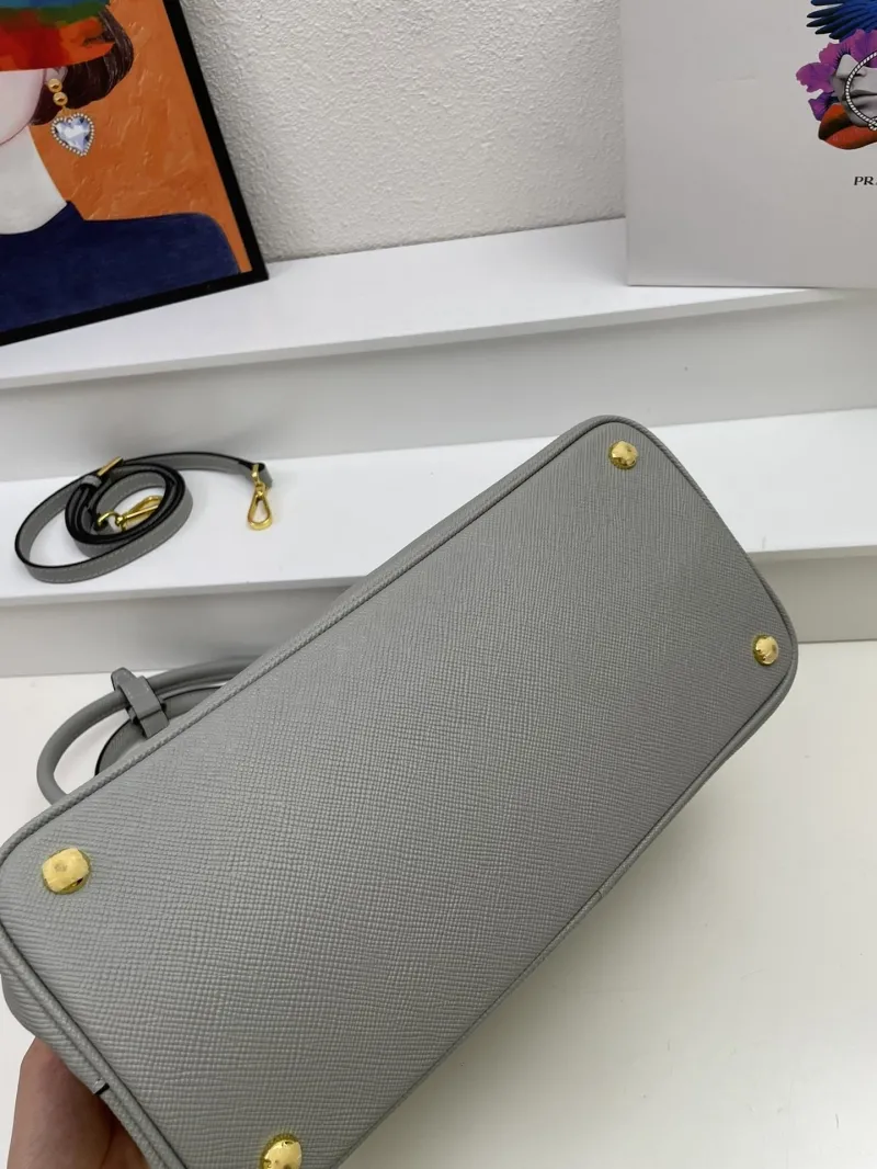 Prada Shopping Bags-136 - Image 5