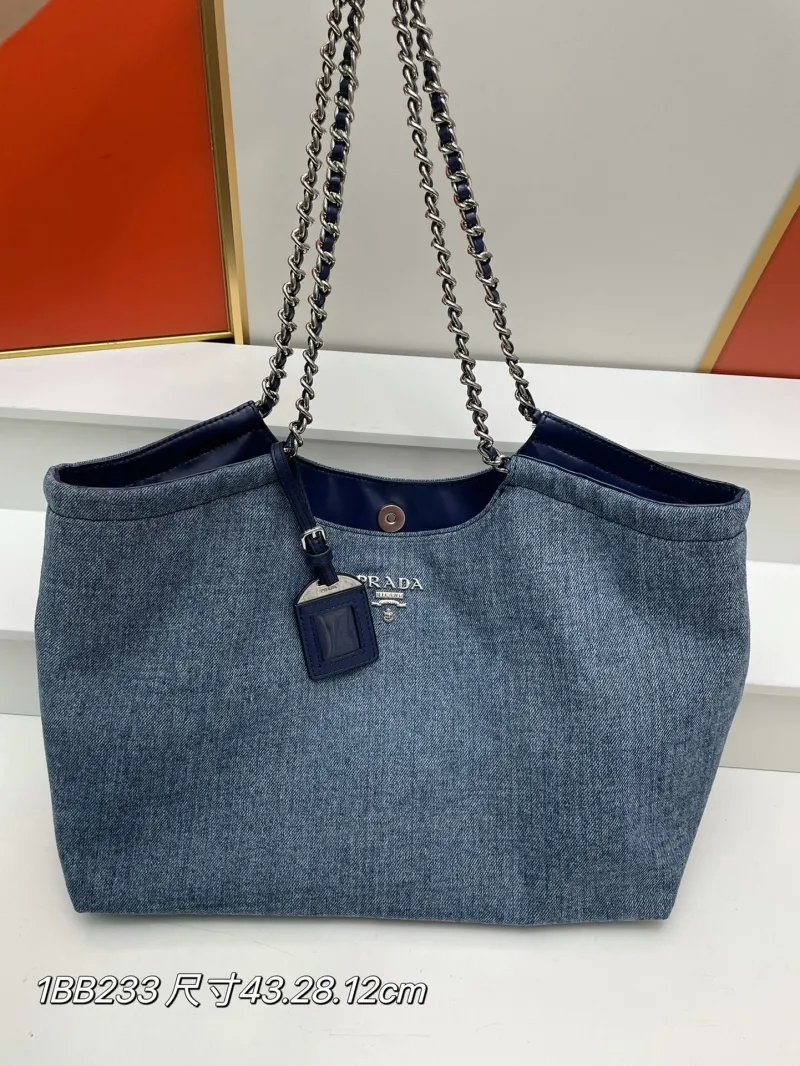 Prada Shopping Bags-142