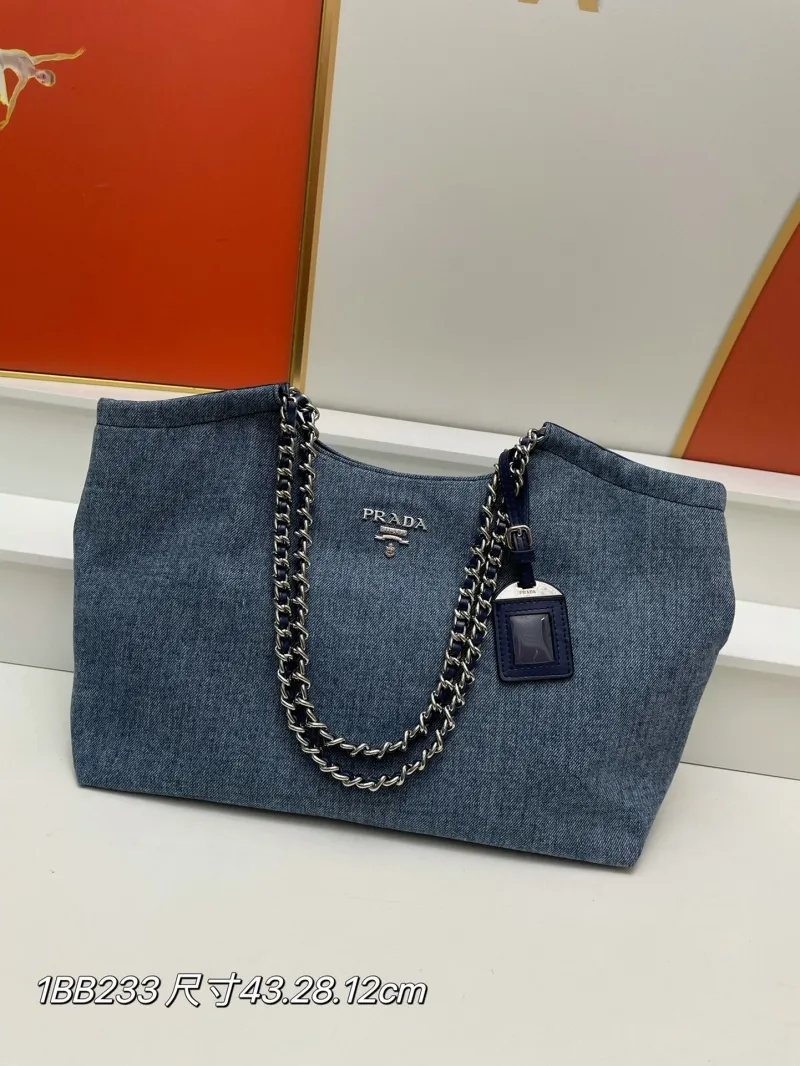 Prada Shopping Bags-142 - Image 5