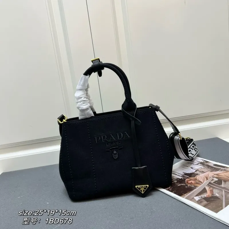 Prada Shopping Bags-148
