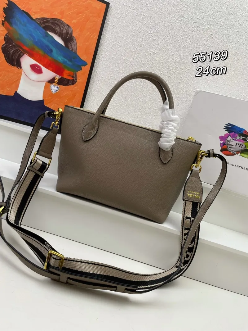 Alternative view of Prada Shopping Bags-159