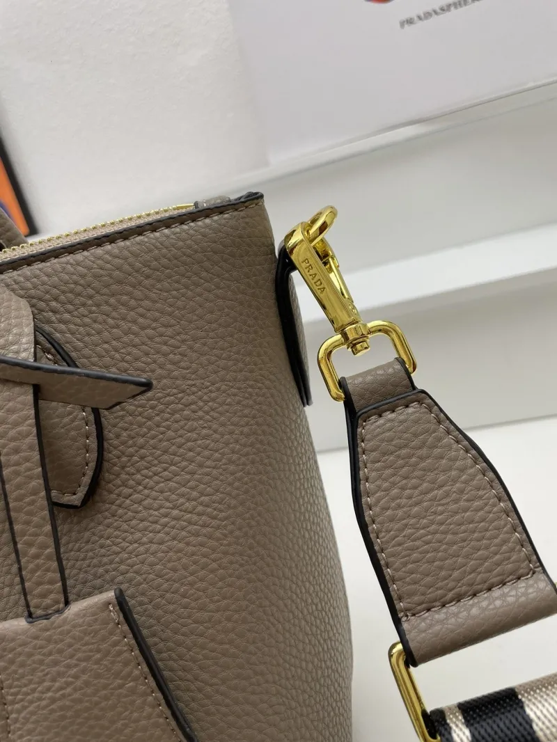 Prada Shopping Bags-159 - Image 6