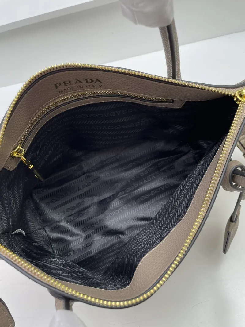 Prada Shopping Bags-159 - Image 8