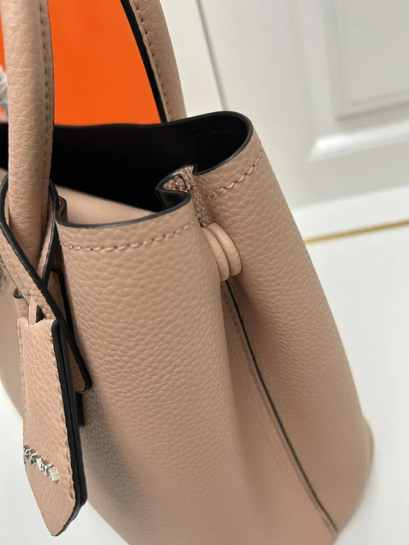 Prada Shopping Bags-170 - Image 5