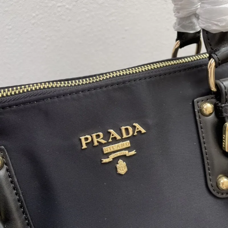 Prada Shopping Bags-177 - Image 4
