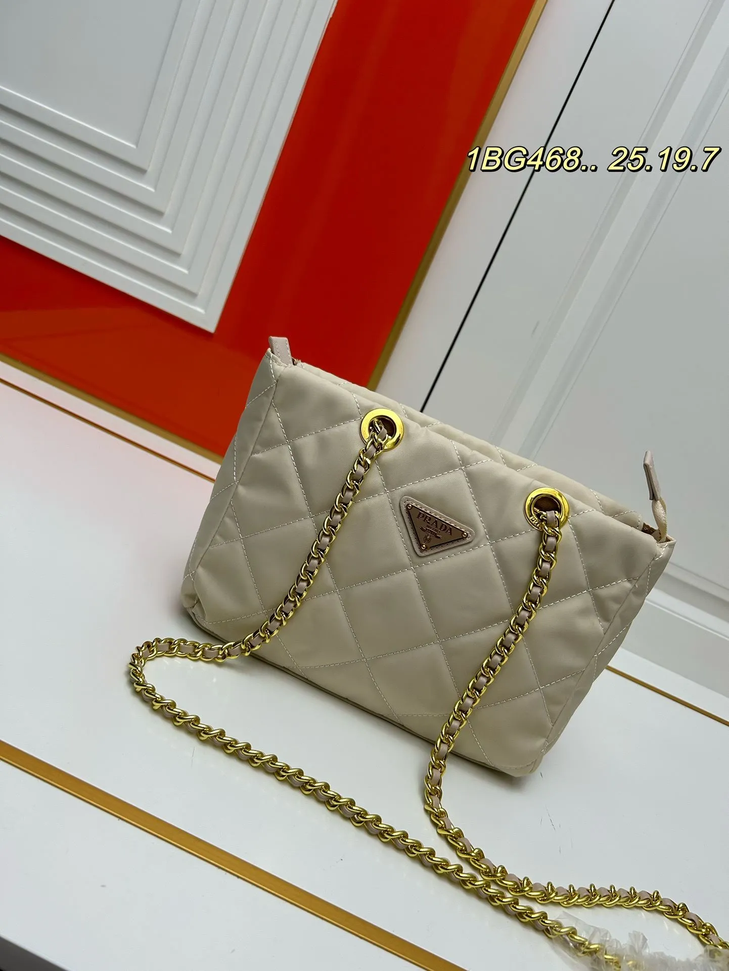 Prada Shopping Bags-184