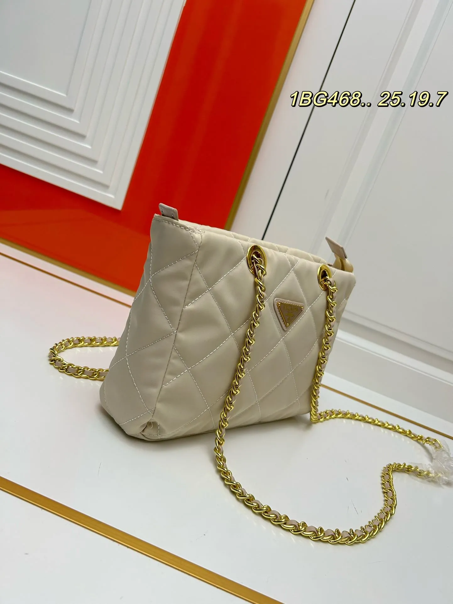 Prada Shopping Bags-184 - Image 3
