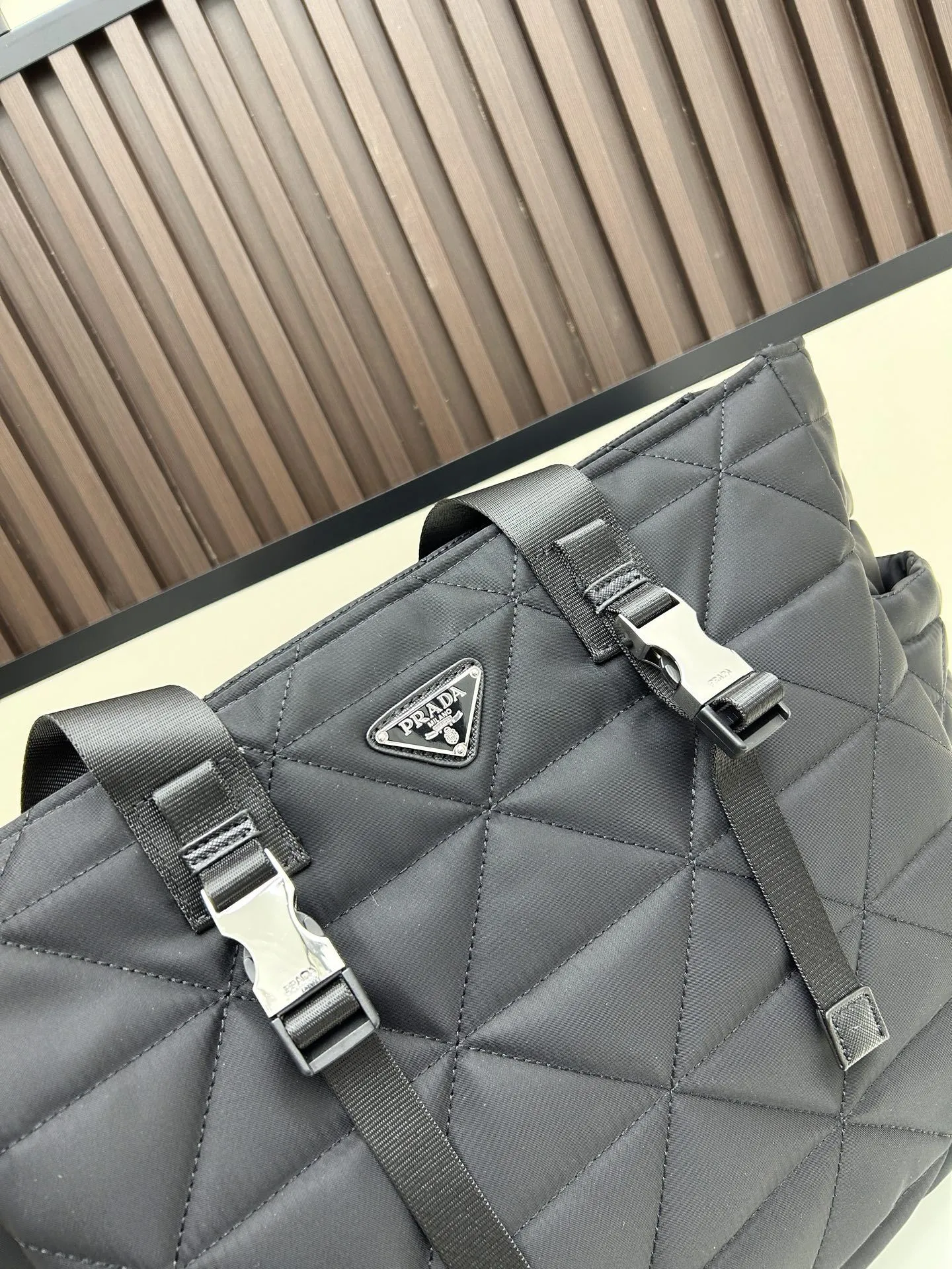 Prada Shopping Bags-187 - Image 4