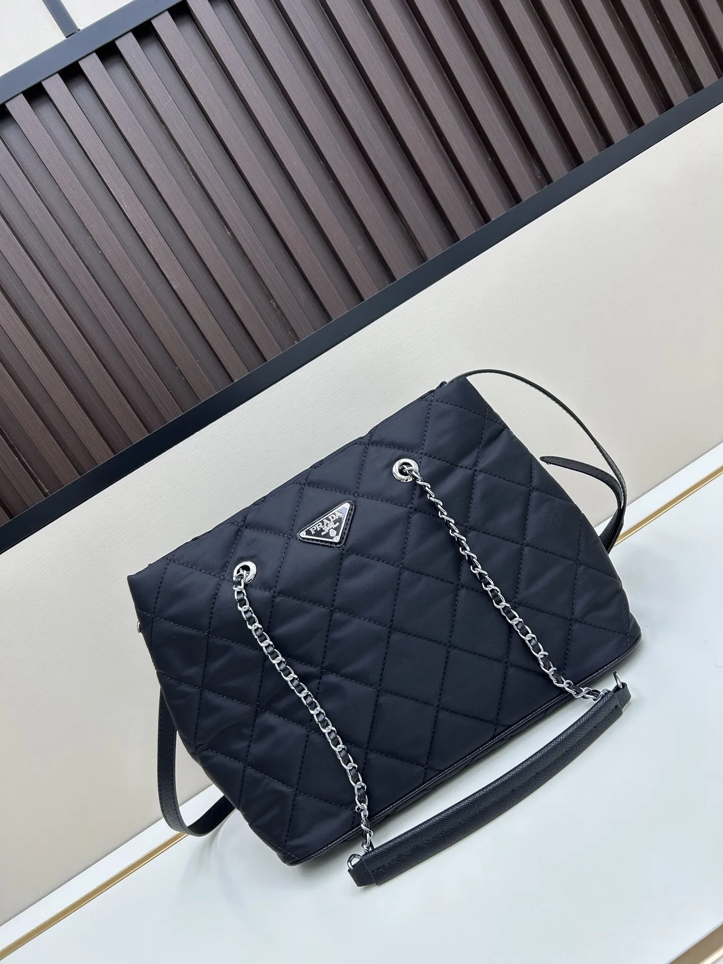 Prada Shopping Bags-189