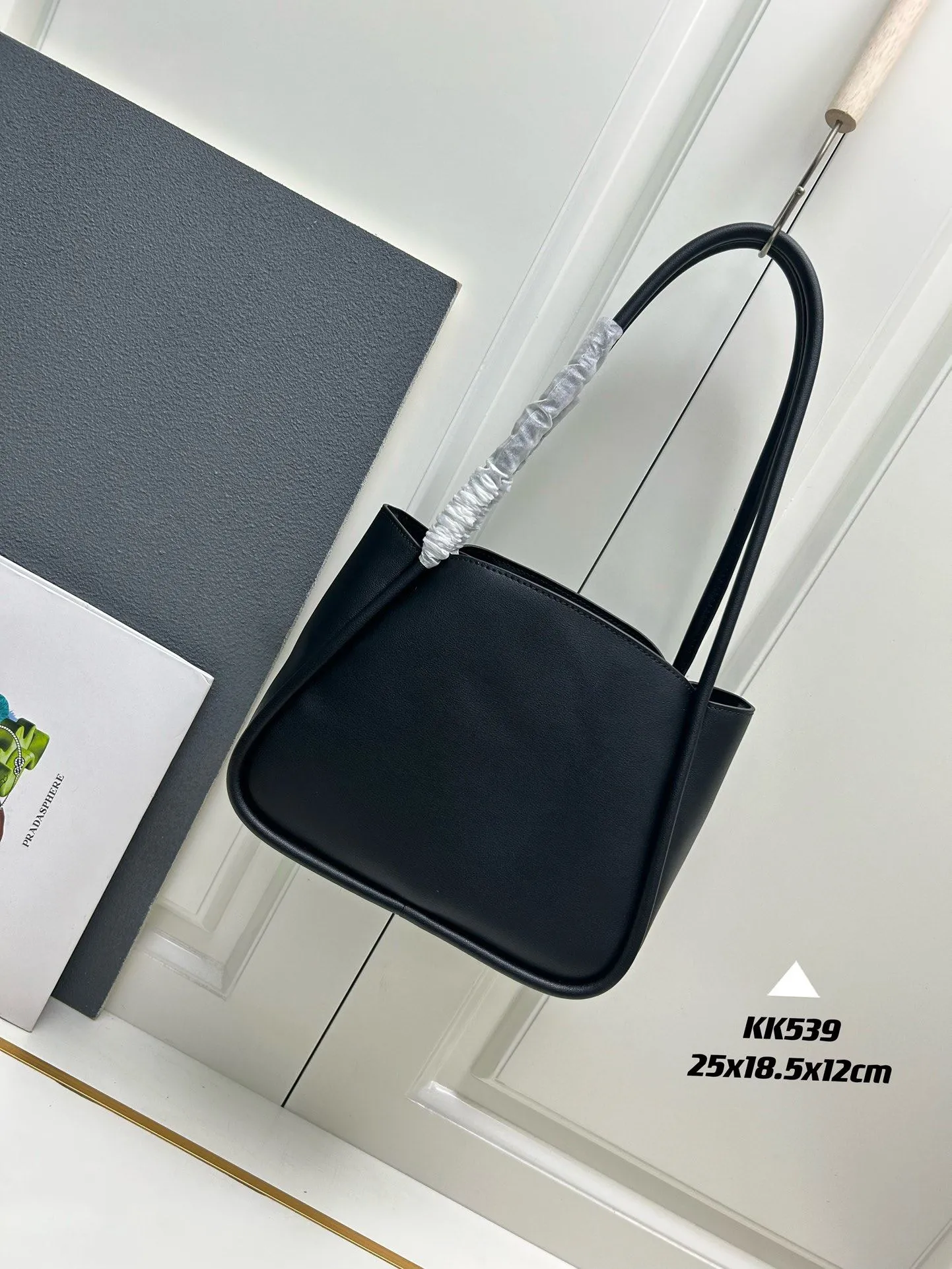 Prada Shopping Bags-197 - Image 3