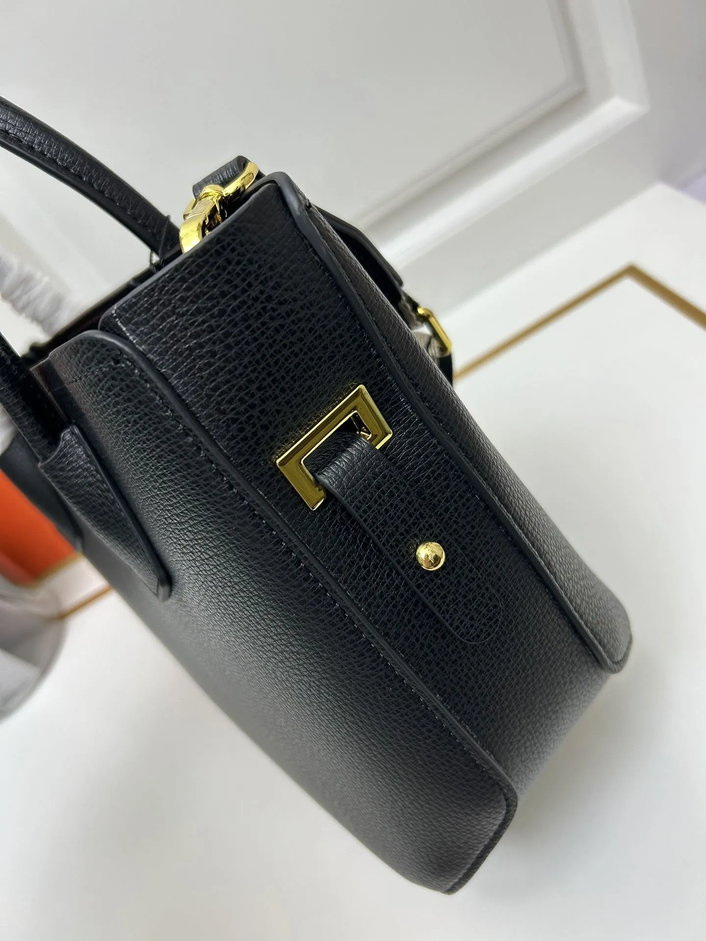 Prada Shopping Bags-199 - Image 6