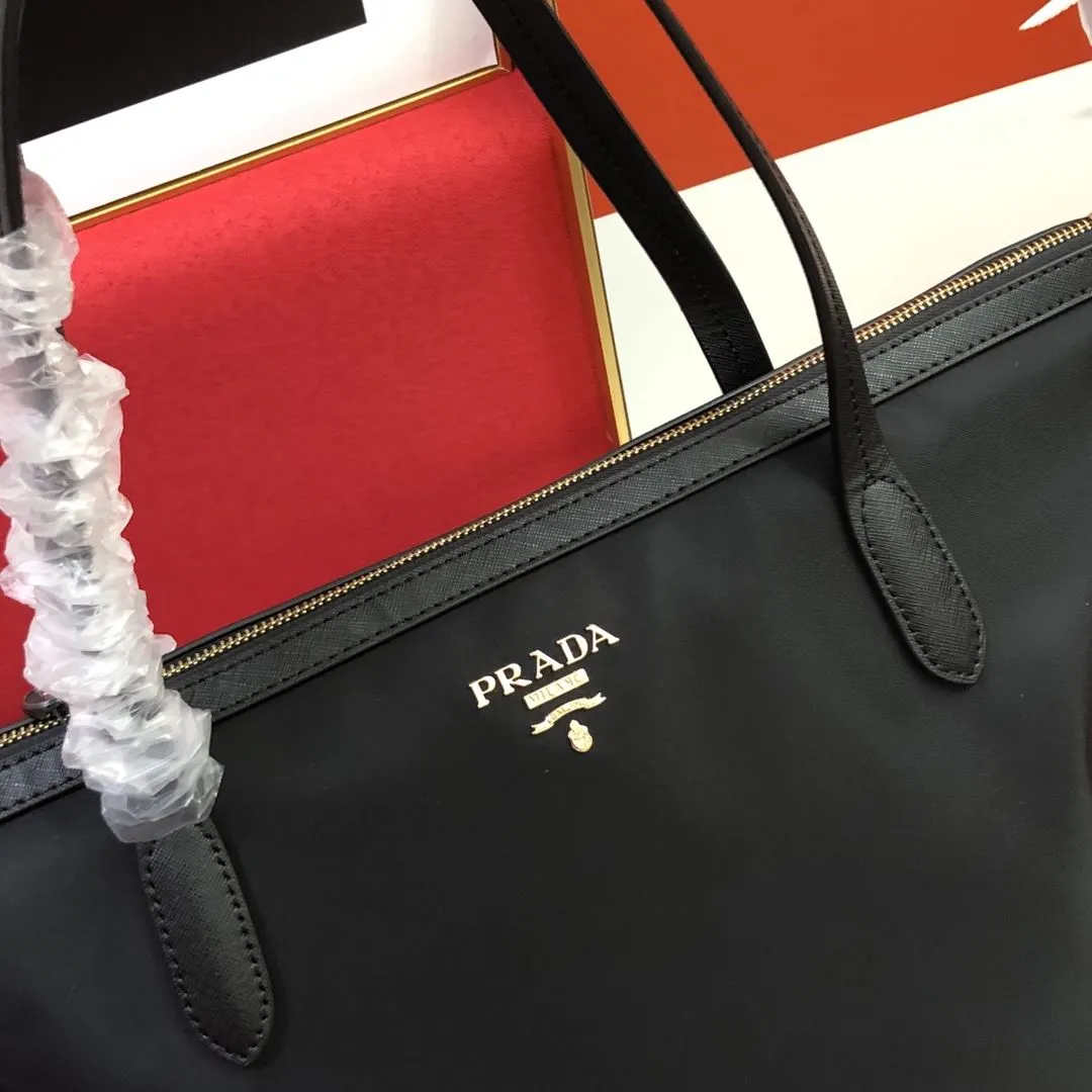 Prada Shopping Bags-204 - Image 3