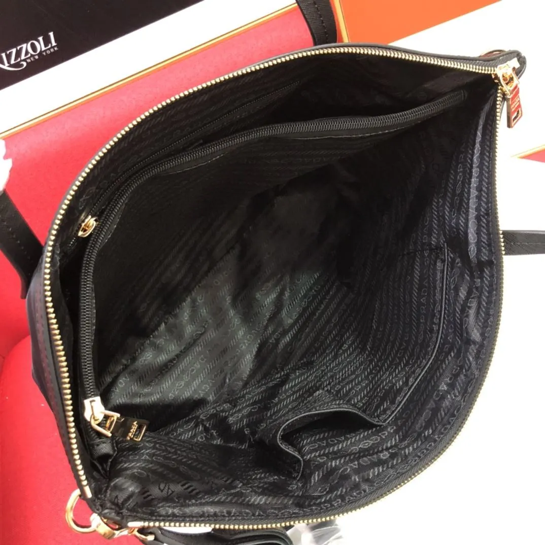 Prada Shopping Bags-204 - Image 6