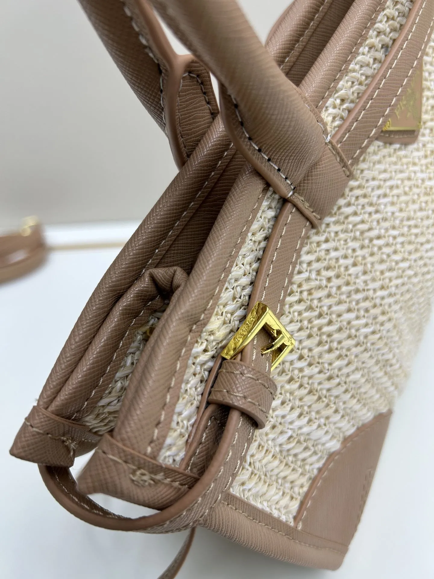 Prada Shopping Bags-206 - Image 6