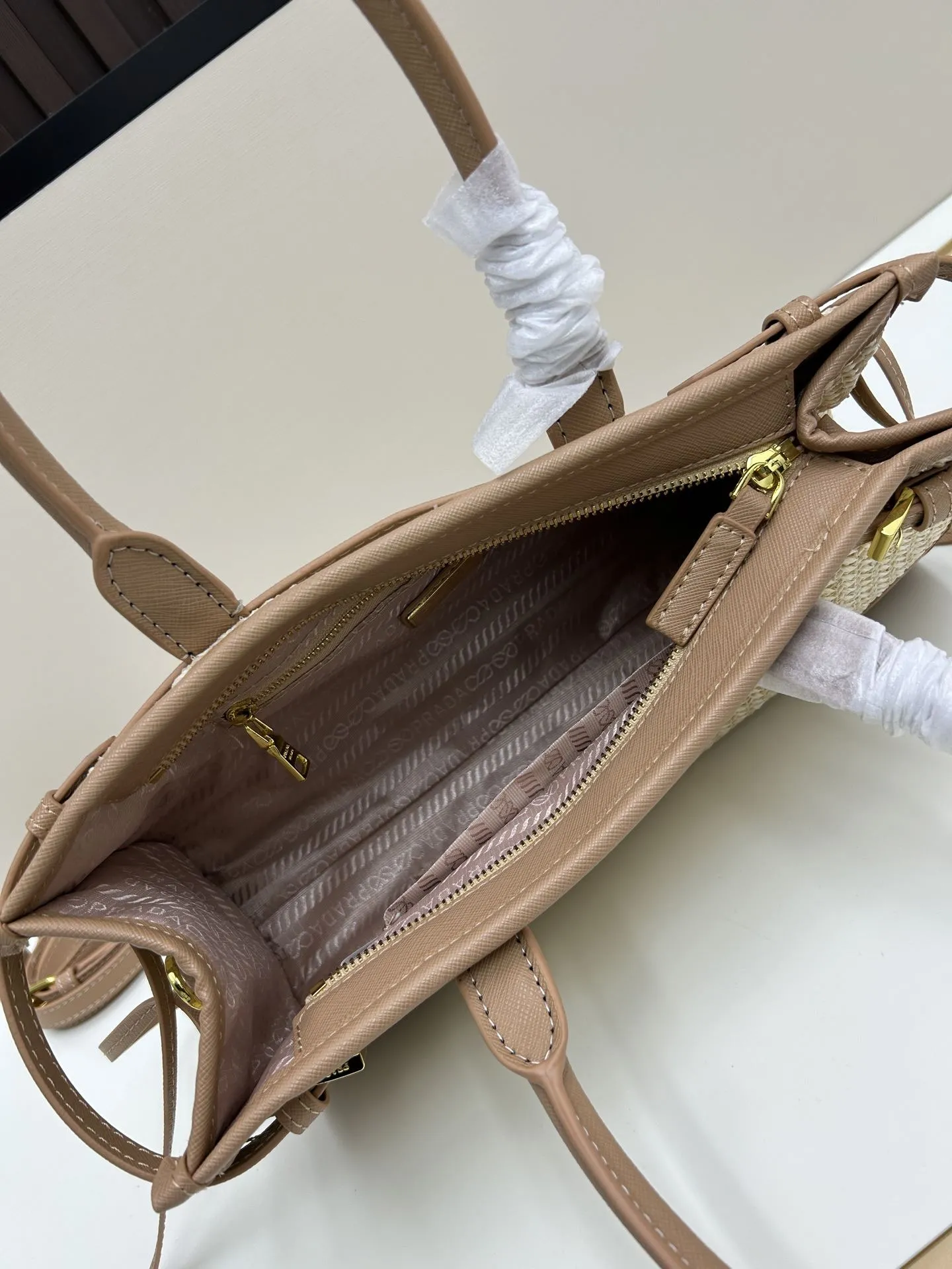Prada Shopping Bags-206 - Image 7