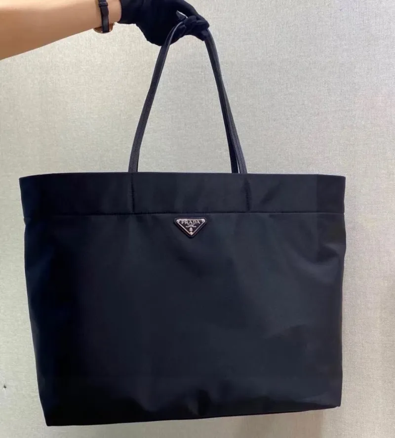 Prada Shopping Bags-211