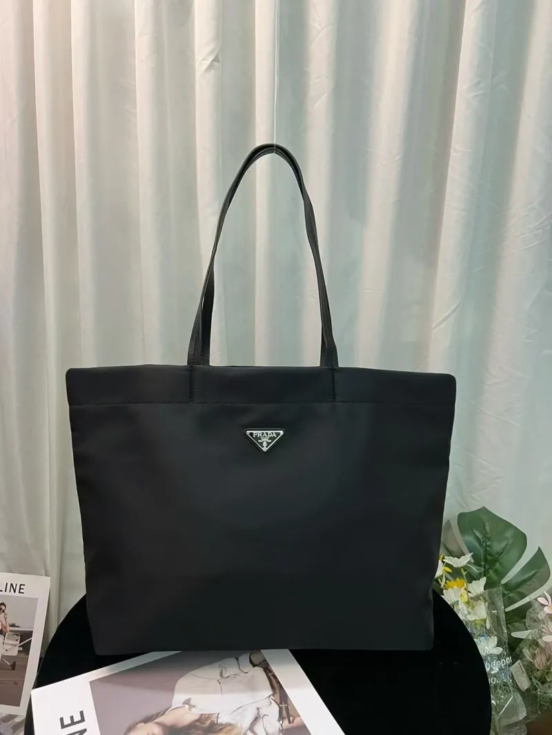 Alternative view of Prada Shopping Bags-211