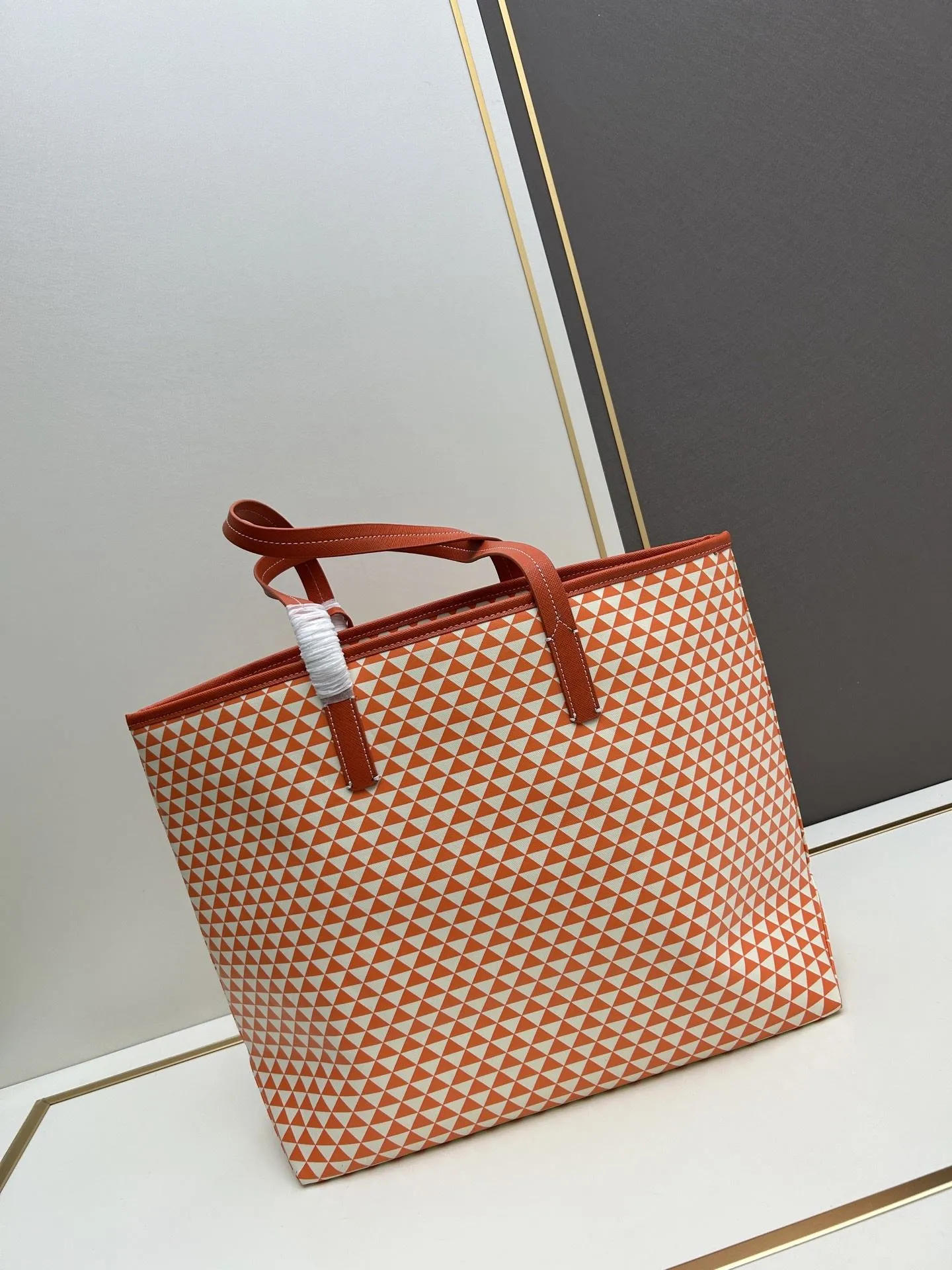 Prada Shopping Bags-232 - Image 3