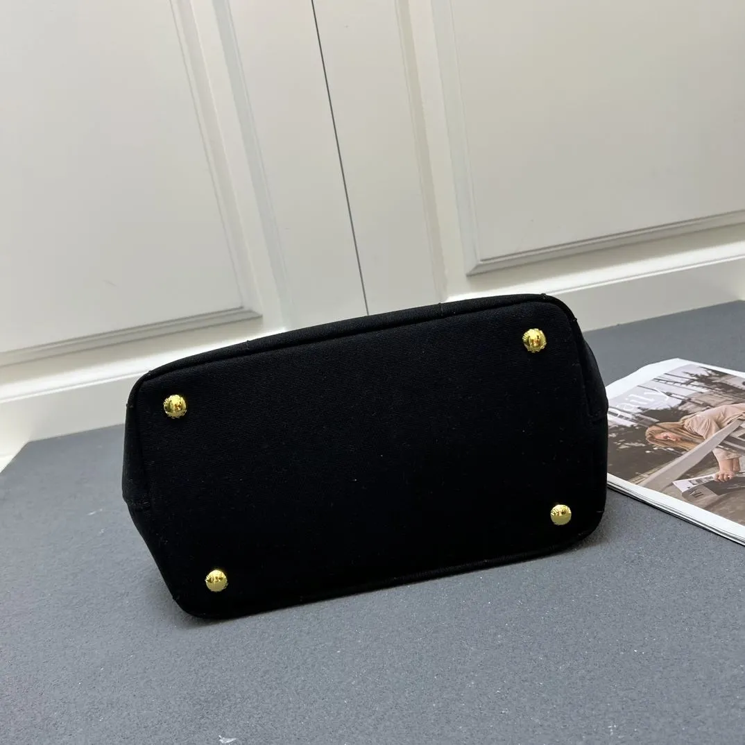 Prada Shopping Bags-236 - Image 6
