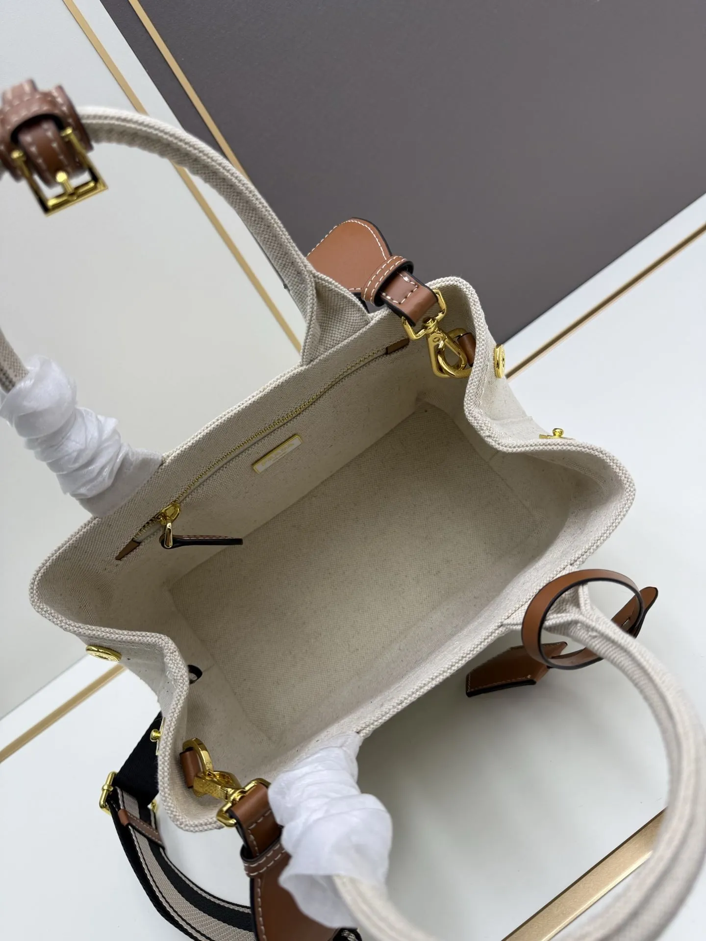 Prada Shopping Bags-238 - Image 7