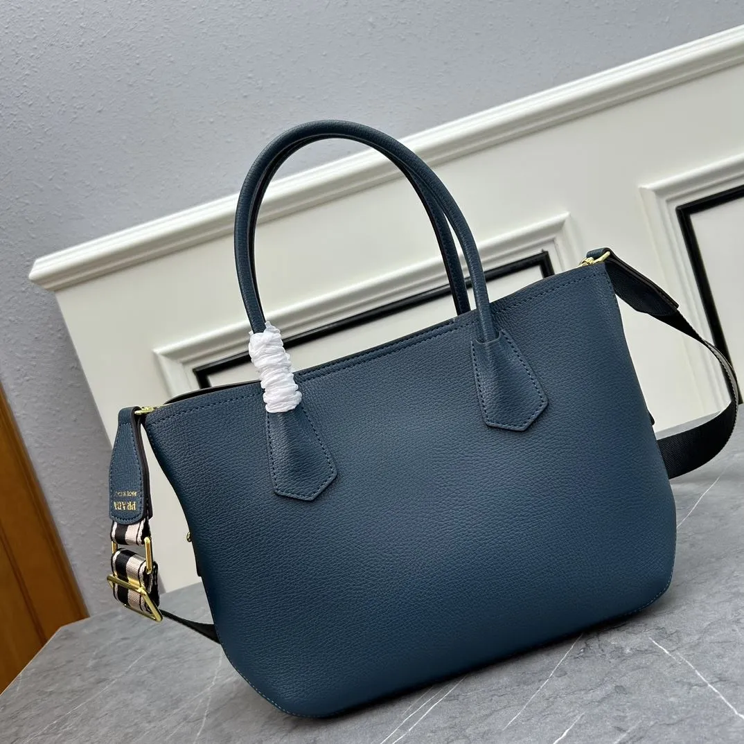 Prada Shopping Bags-241 - Image 4