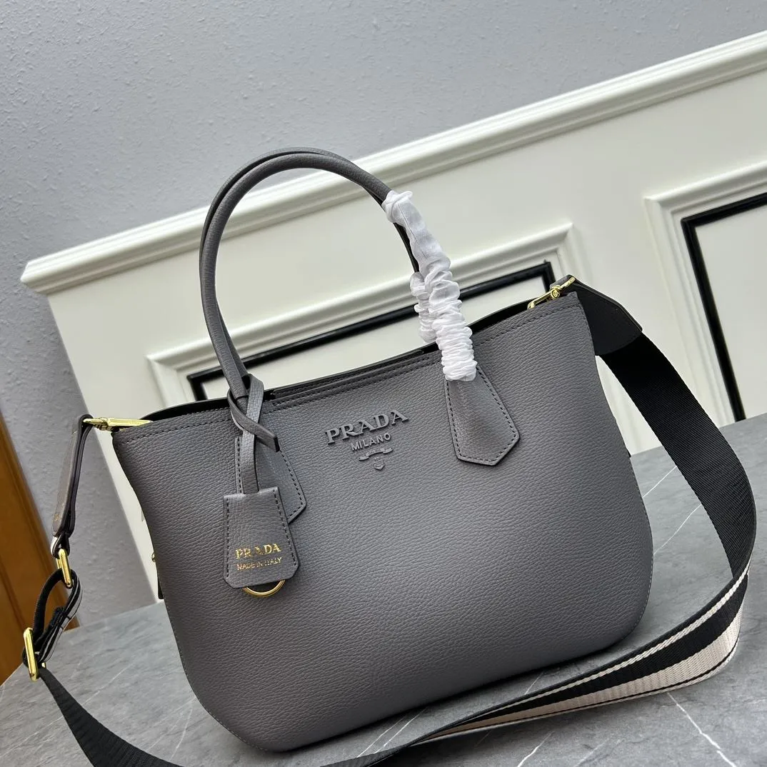 Alternative view of Prada Shopping Bags-243