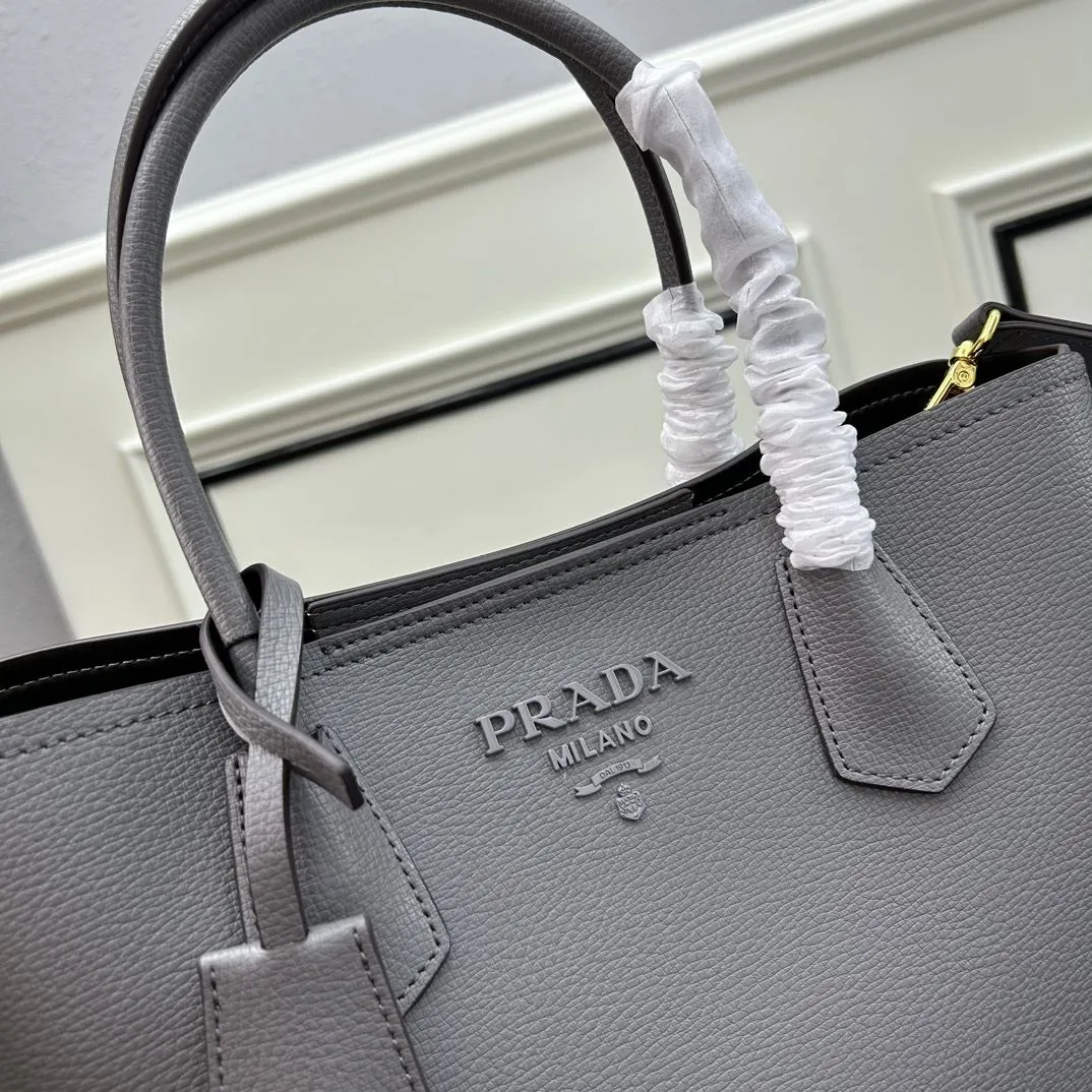 Prada Shopping Bags-243 - Image 5