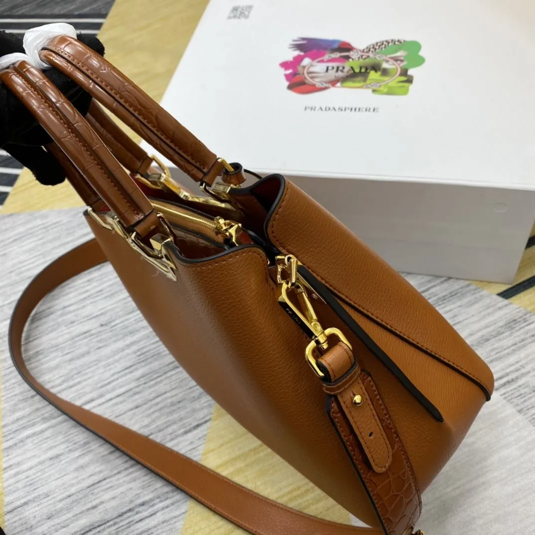 Alternative view of Prada Shopping Bags-245