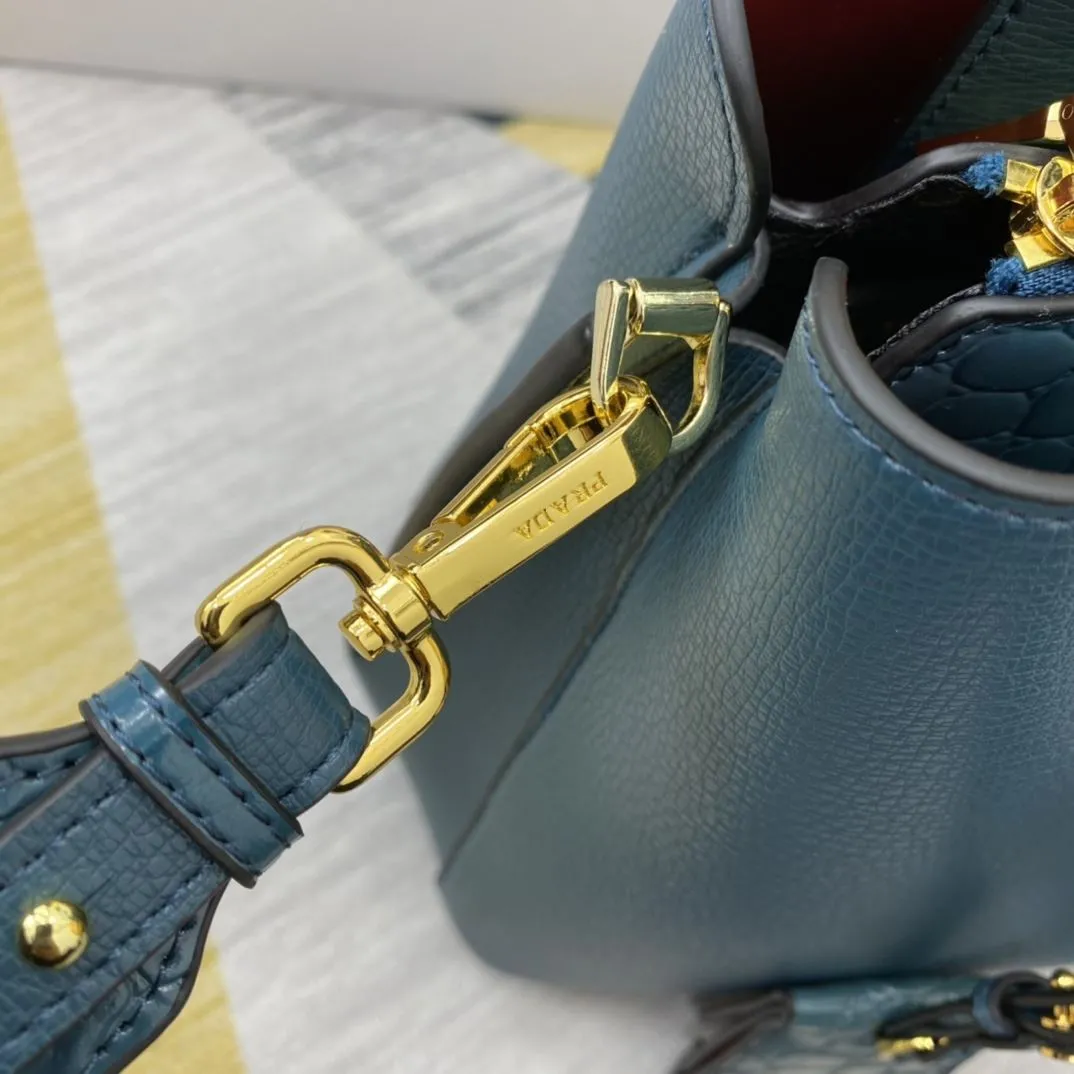 Prada Shopping Bags-249 - Image 5