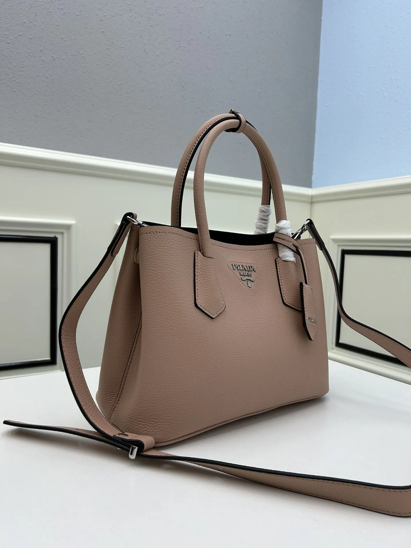 Alternative view of Prada Shopping Bags-253