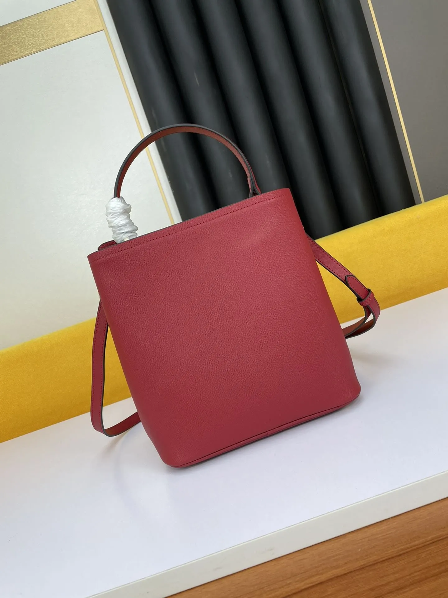 Prada Shopping Bags-274 - Image 3