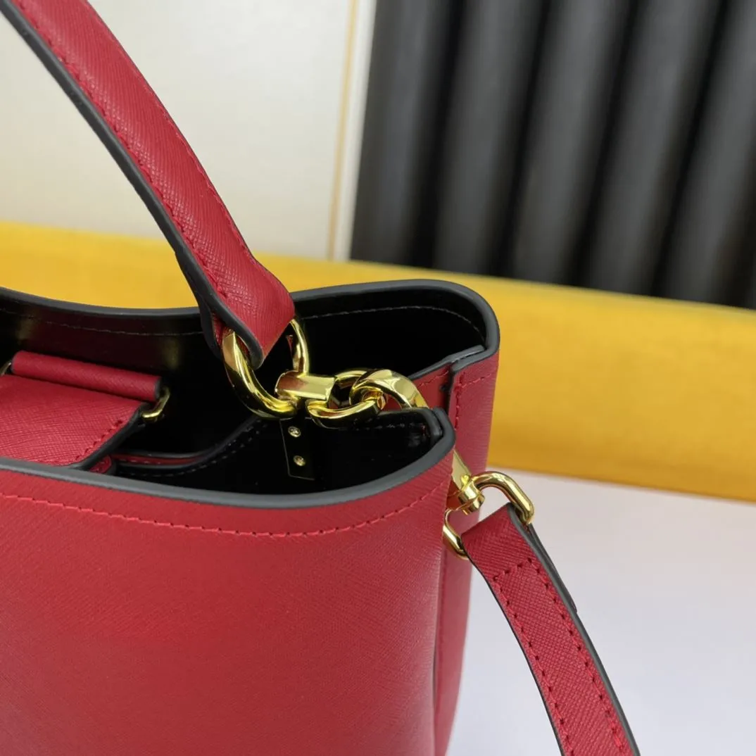Prada Shopping Bags-274 - Image 6
