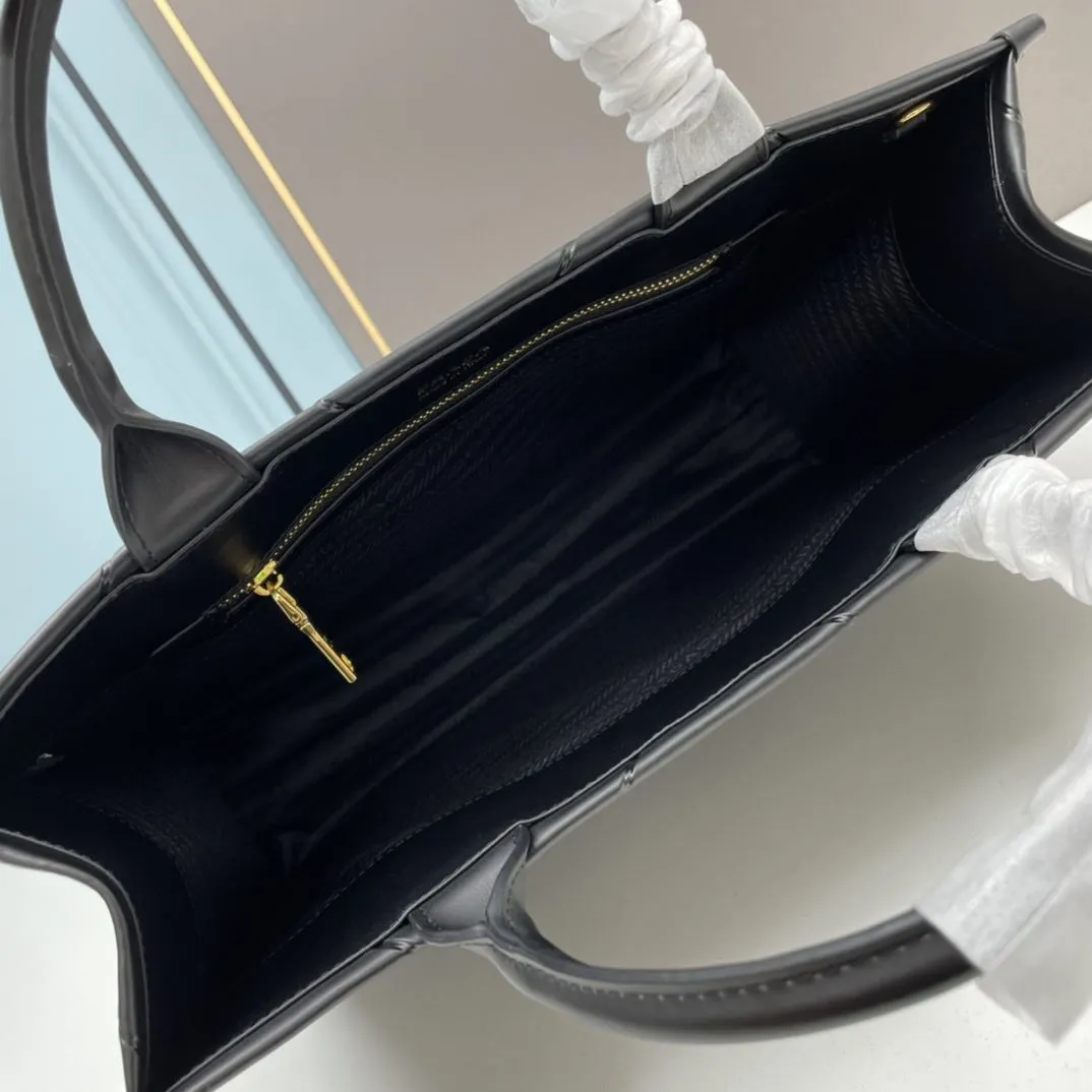 Prada Shopping Bags-278 - Image 7