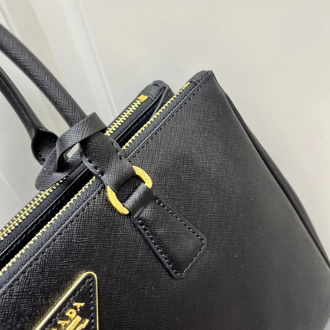 Prada Shopping Bags-279 - Image 4