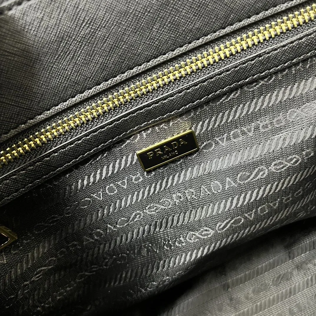 Prada Shopping Bags-279 - Image 8