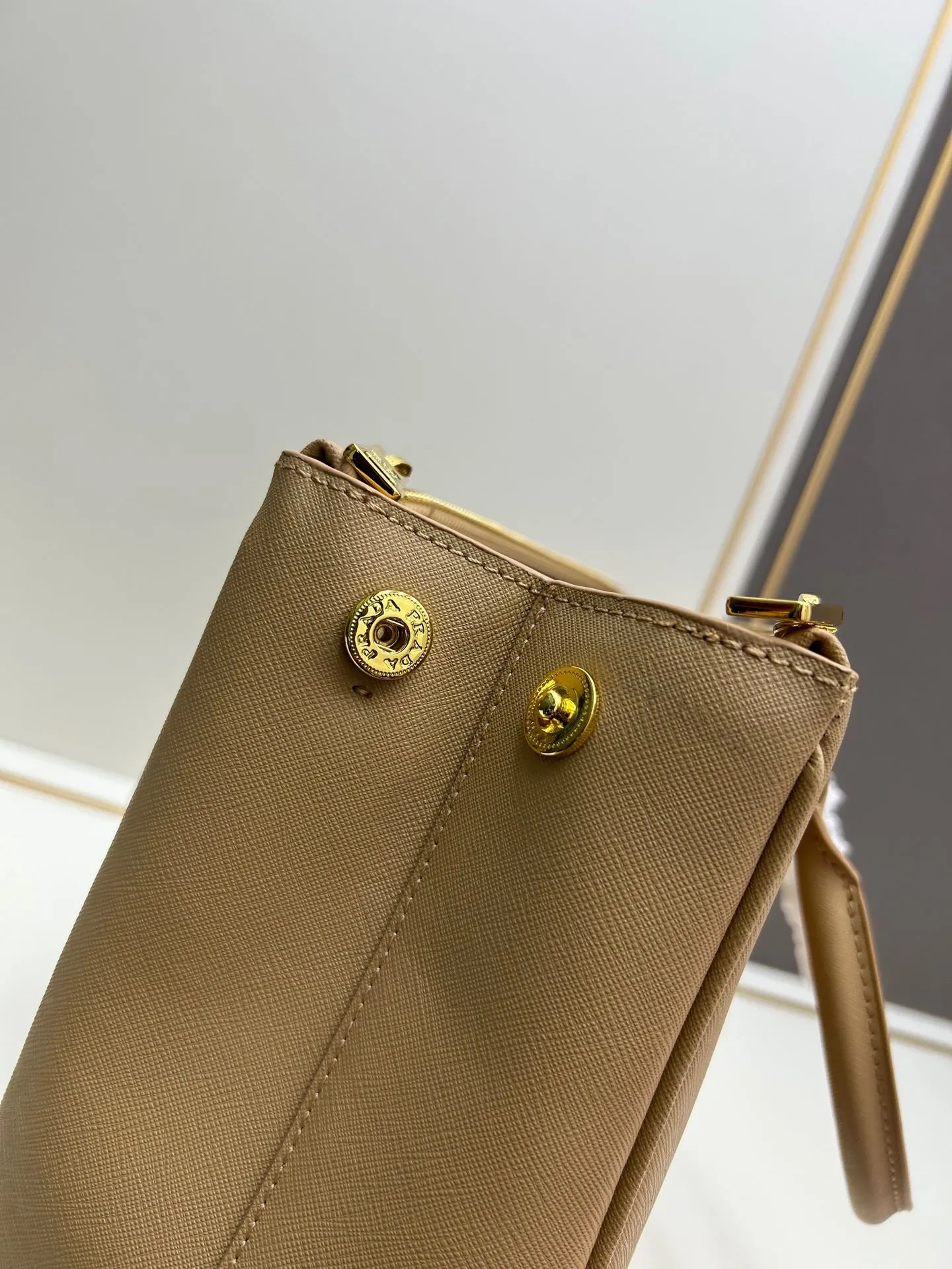 Prada Shopping Bags-283 - Image 5