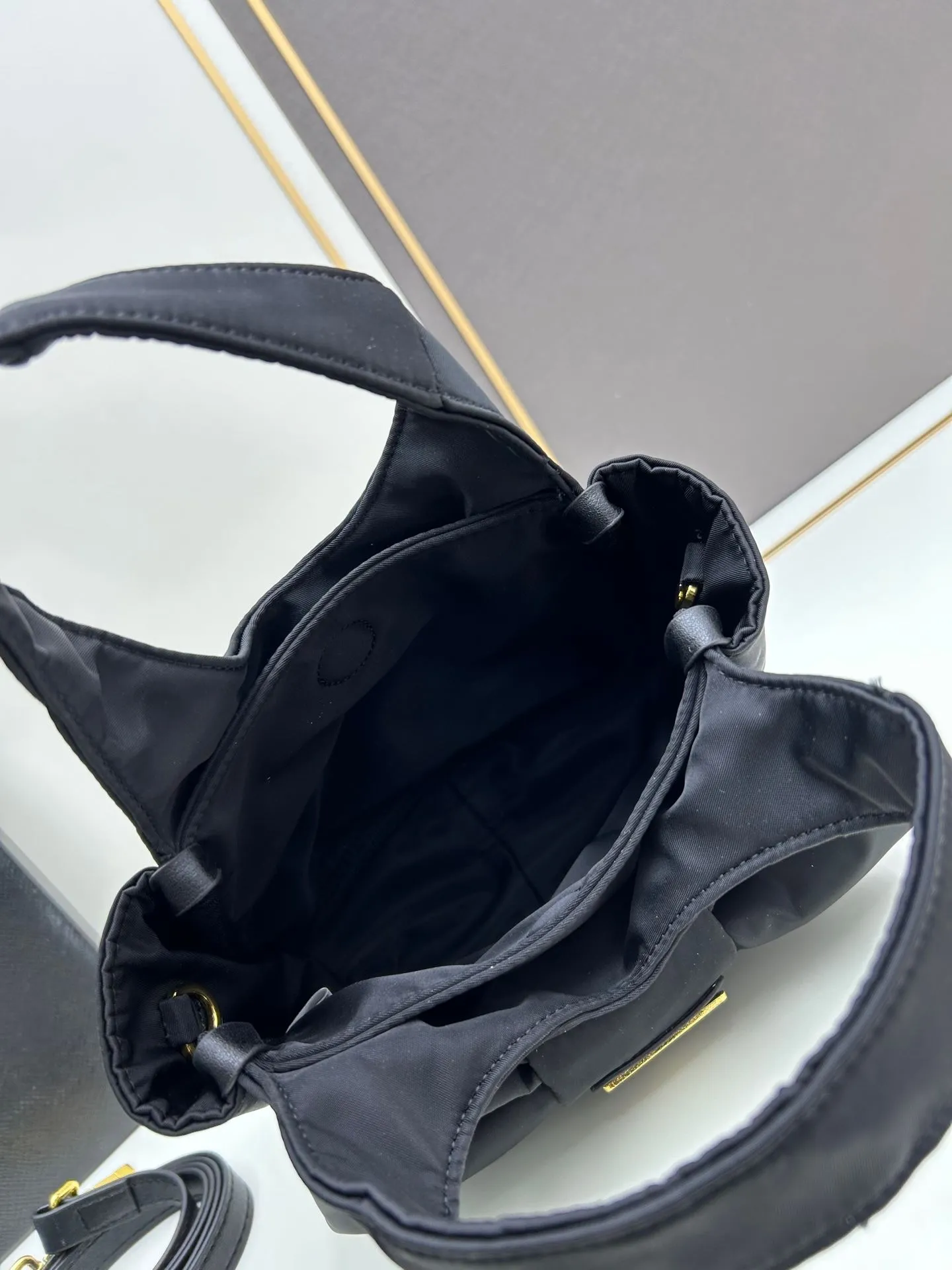 Prada Shopping Bags-287 - Image 7